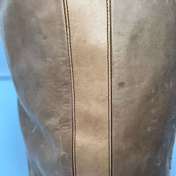 BOTTEGA VENETA Intrecciato Trimmed Nappa Shoulder Bag - Picture 7 of 16